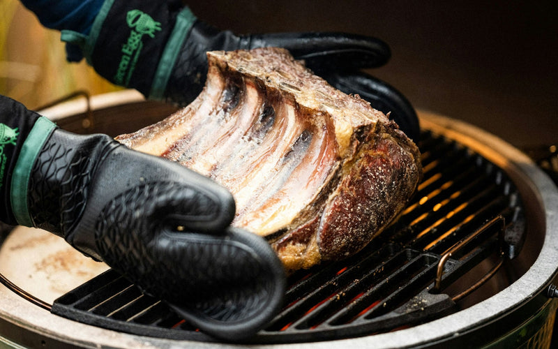 Big Green Heat Resistant Silicone BBQ Mitt with Fabric Cuff Big Green Egg