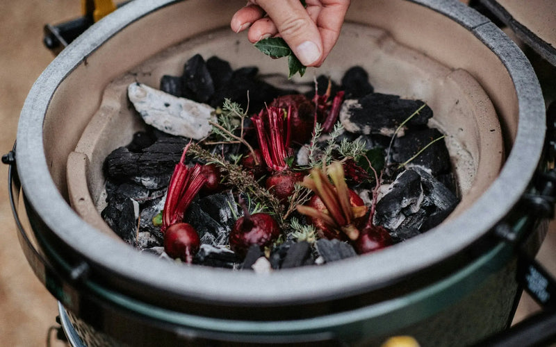 Big Green Egg Premium 100% Natural Oak & Hickory Lump Charcoal Big Green Egg