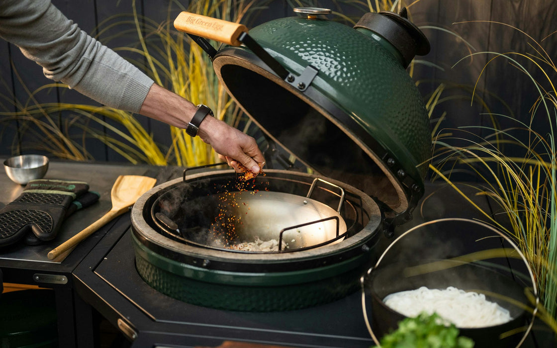 Big Green Egg Wok for EGGspander System