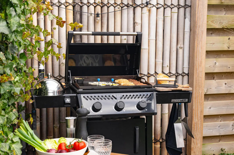 Napoleon Freestyle™ 24 Non-Stick Gas Plancha Grill – 3 Burner Outdoor Griddle BBQ Napoleon Grills
