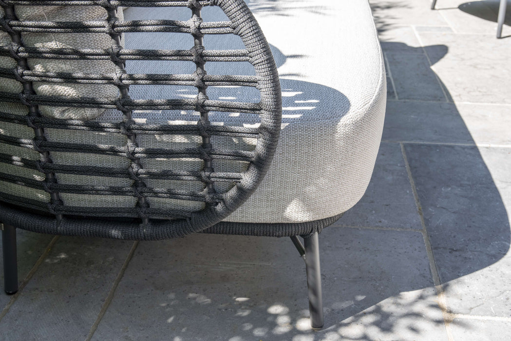 4SO Fabric outdoor sofa detail