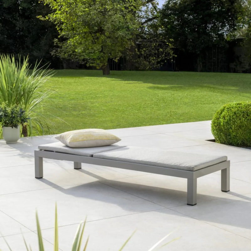 Kettler Pebble Sunlounger with Cushion Kettler