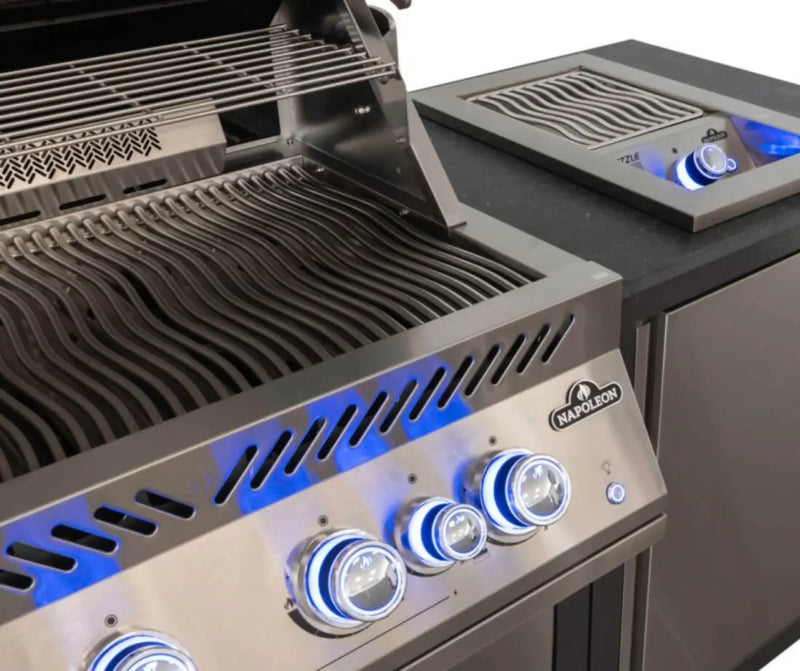 Napoleon Oasis™ 105 Outdoor Kitchen Built-In 700 Series 32 Napoleon Grills
