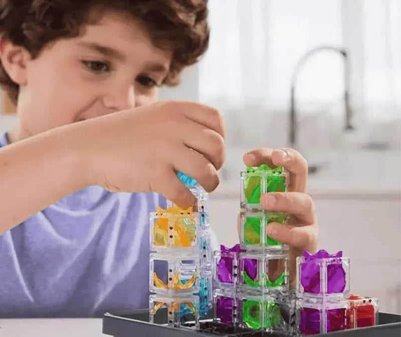 ThinkFun Logic Games Gravity Maze