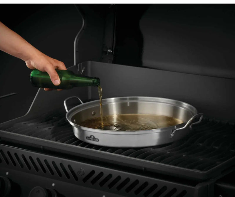 Napoleon PRO Chicken Infusion Roaster 56067